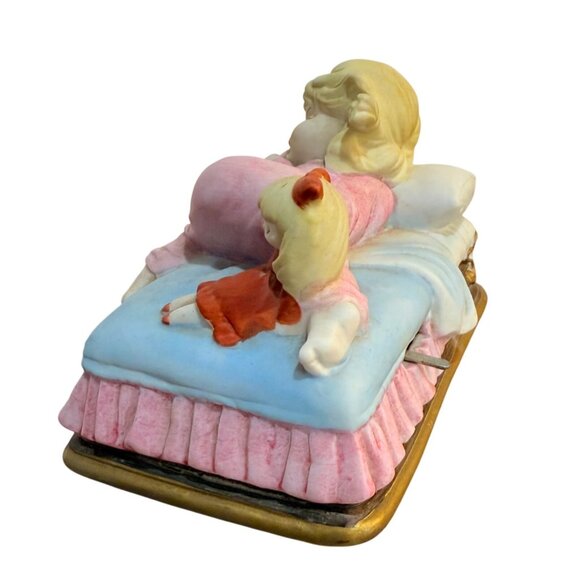 Little Girl Sleeping Music Box Love Story Vintage Retro Bedroom Nursery Decor - Picture 4 of 15